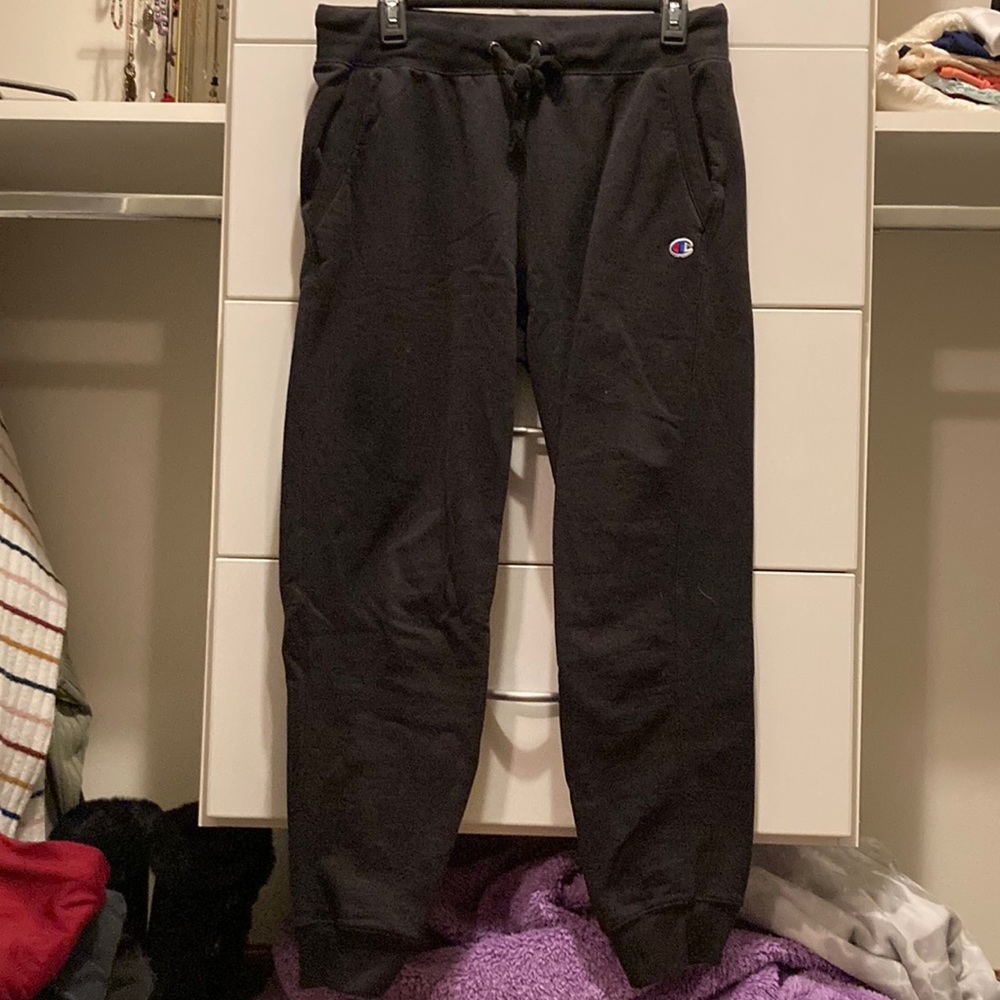 Black joggers with drawstring and pockets